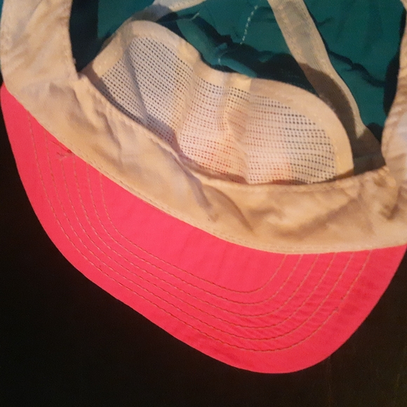 BUD LIGHT BEER Vintage Blue & Pink Snapback Truckers Hat Baseball Cap USA Made - Picture 9 of 9